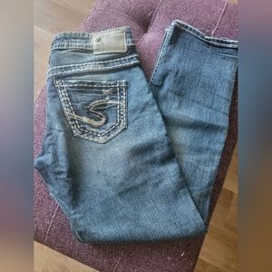 Silver Jeans 26W×25L Aiko fit with Reinforced Destruction